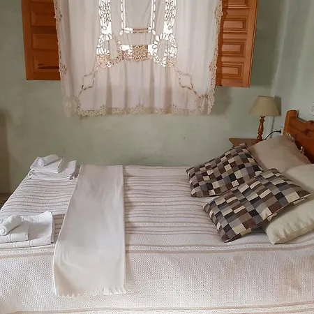 Сasa de vacaciones Masia Pau Prat *