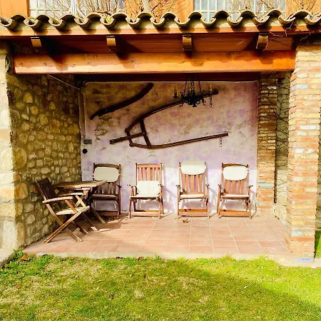 Masia Pau Prat * Llica d'Amunt